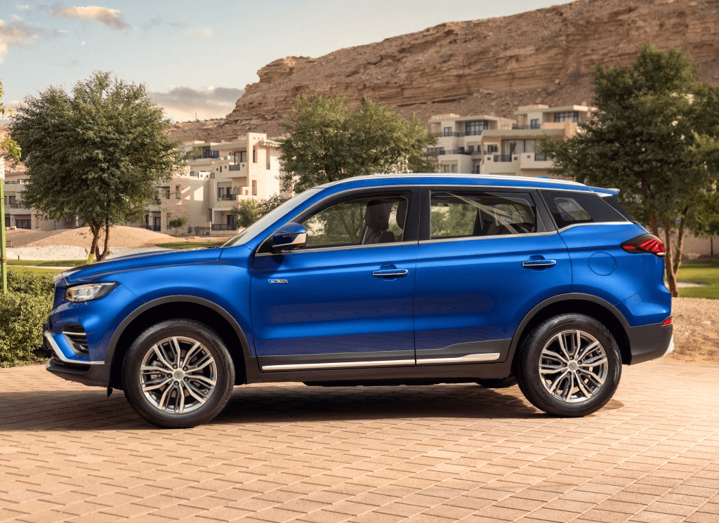 Сравнительный обзор Geely Atlas Pro и Haval F7X
