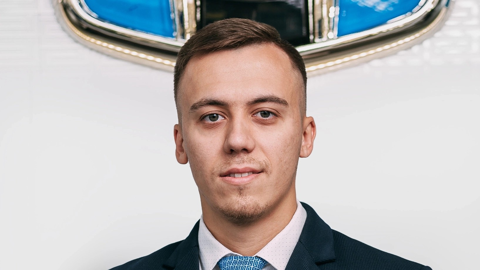 Илья Карпов