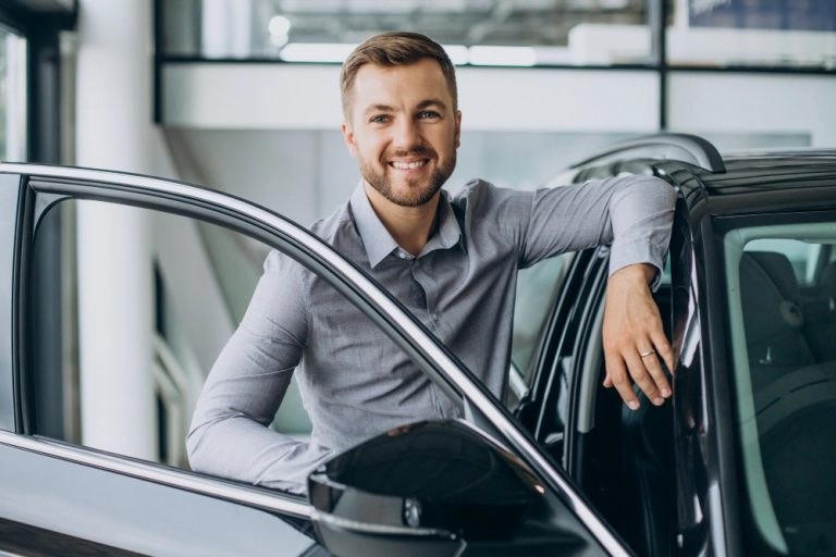 ПОДАРОК В ЧЕСТЬ ВАШЕГО ДНЯ РОЖДЕНИЯ В GEELY БОРИСХОФ