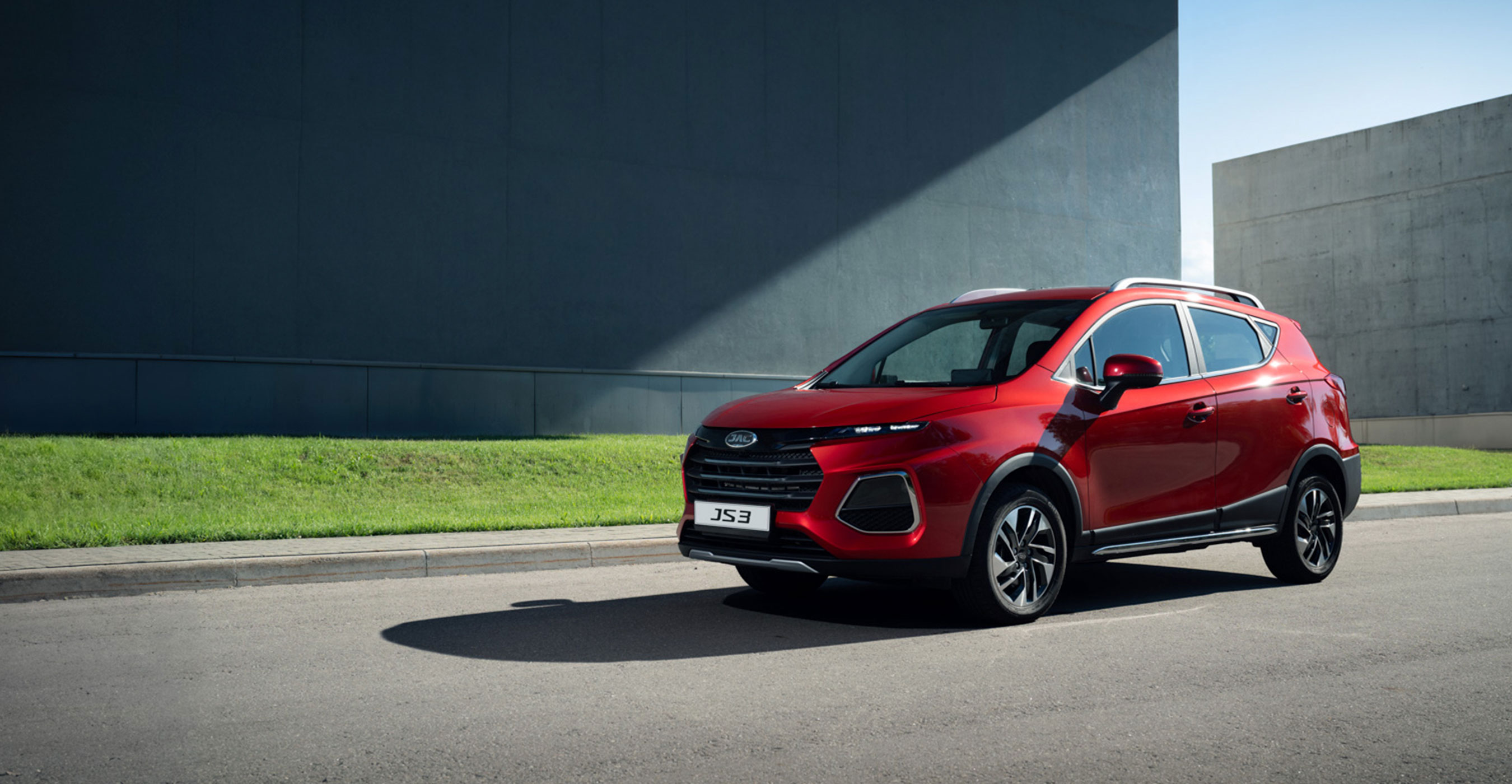  Лучшие и недорогие китайские кроссоверы