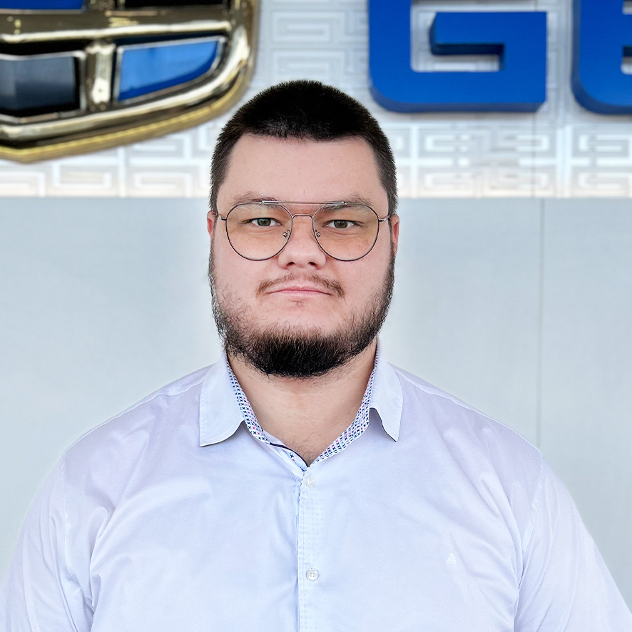 Алексей Гребенников – Менеджер по продажам автомобилей с пробегом