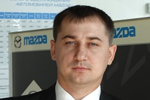 РУКОВОДИТЕЛЬ ОТДЕЛА АКСЕССУАРОВ И ДОПОЛНИТЕЛЬНОГО ОБОРУДОВАНИЯ
