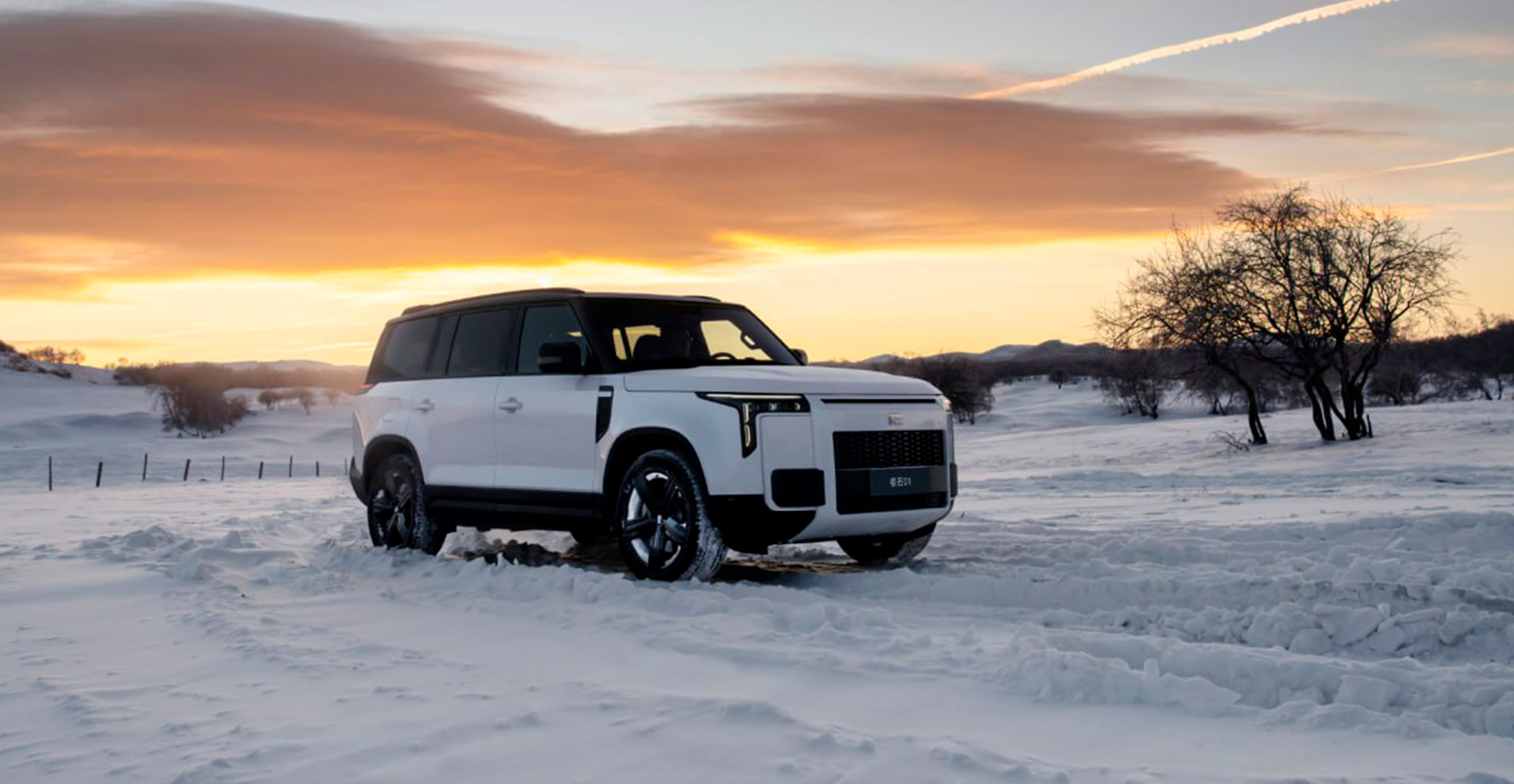 PHEV-внедорожник класса премиум