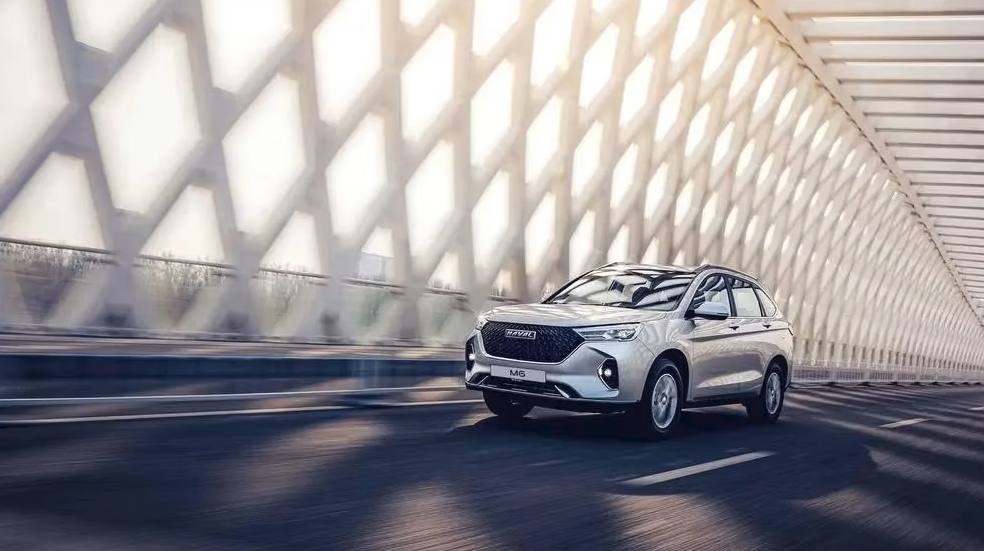 HAVAL M6 — доступный и надёжный семейный кроссовер