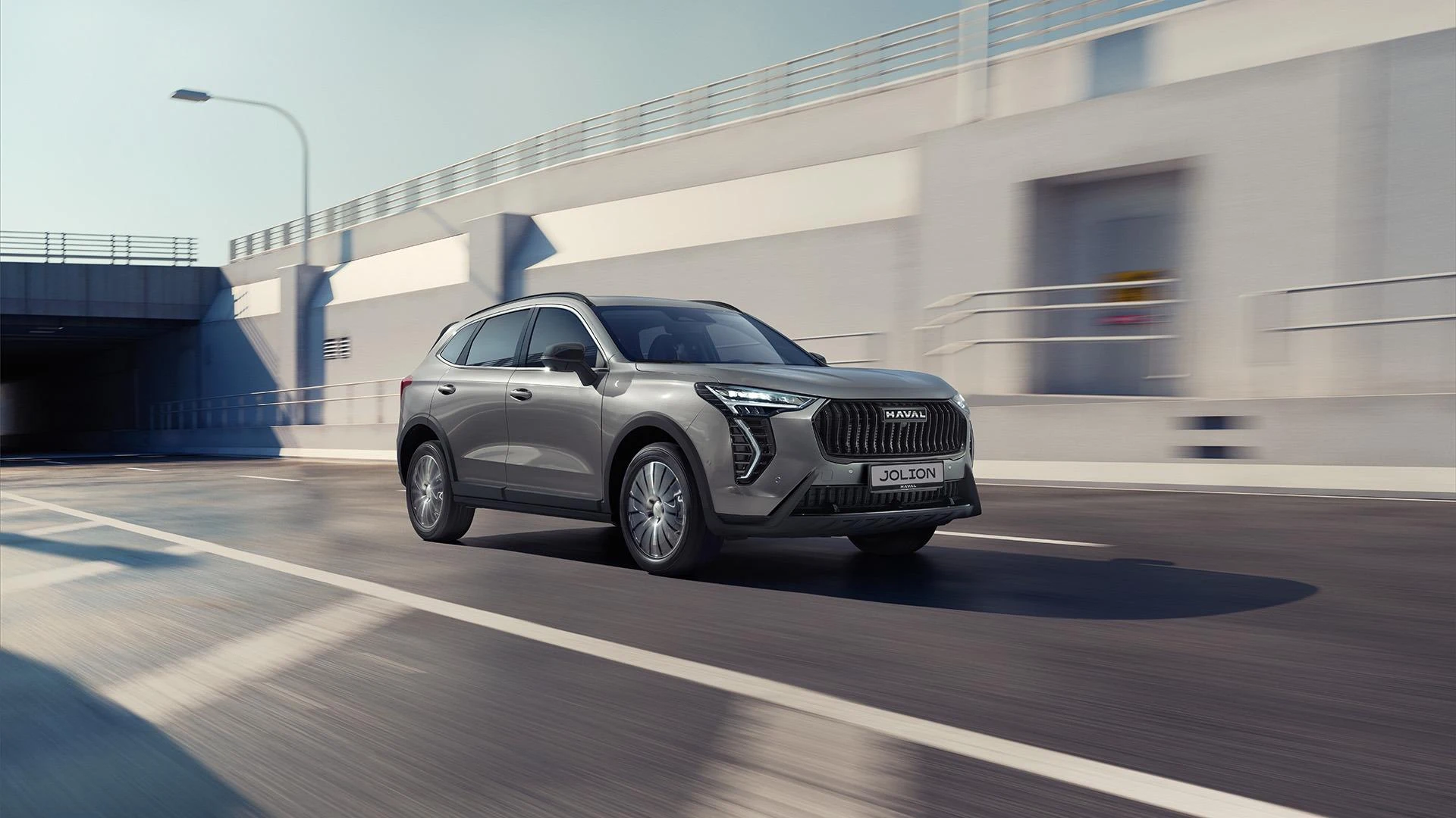 Haval Jolion: Идеальный городской кроссовер для молодых и активных