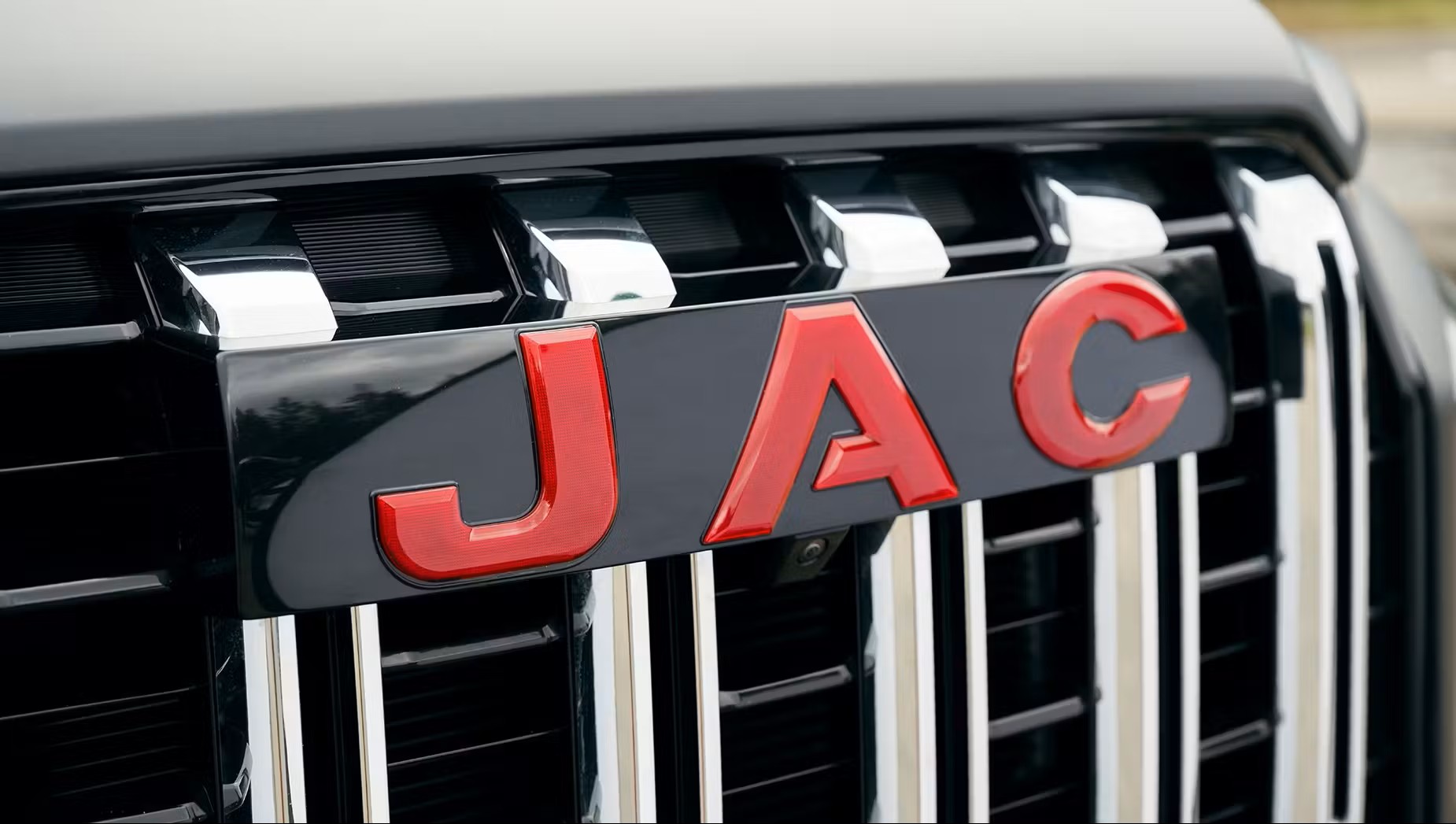 Какое масло заливать в автомобили JAC?