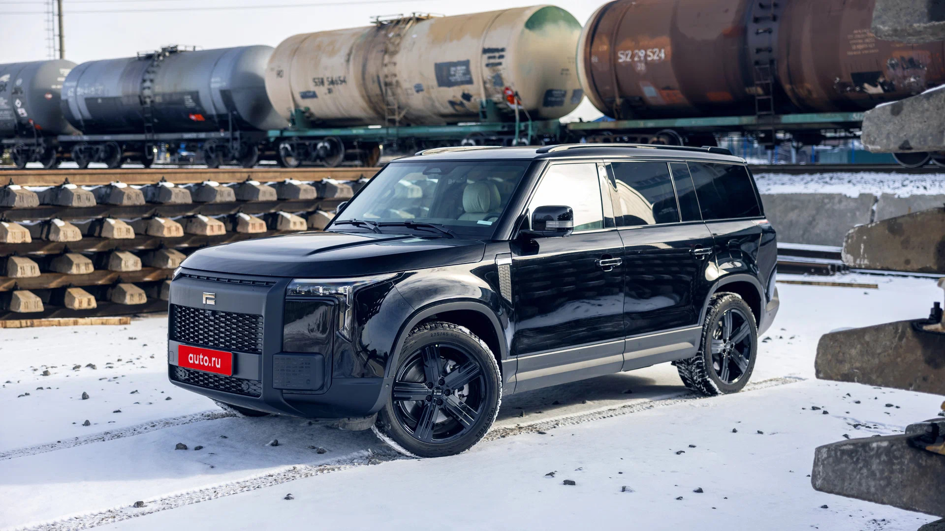 Первый тест Rox 01 — брутального кроссовера, который маскируется под внедорожник