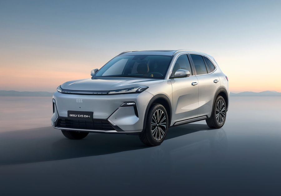 Geely раскрывает комплектации гибридного кроссовера Geely EX5 EM-i для российского рынка