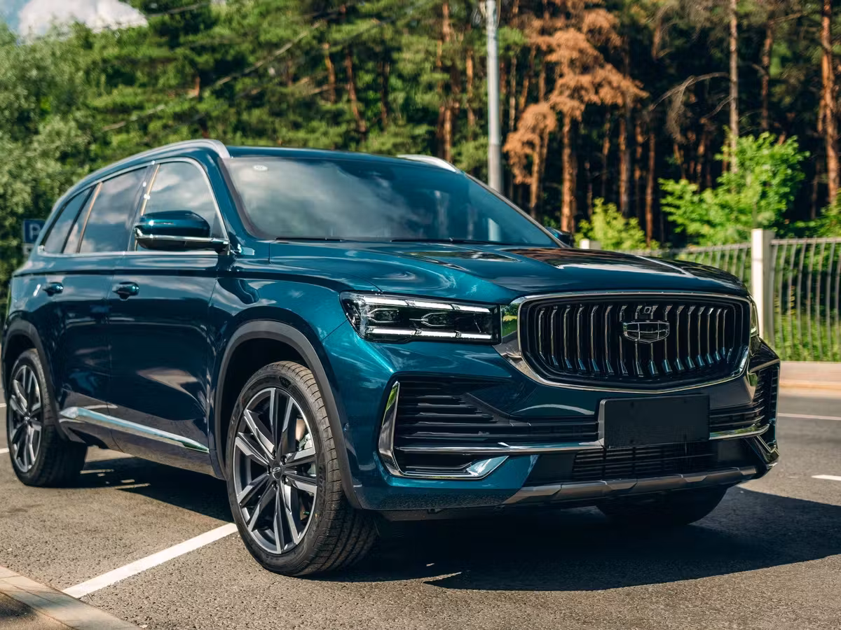 Расход топлива Geely Monjaro в городе и на трассе