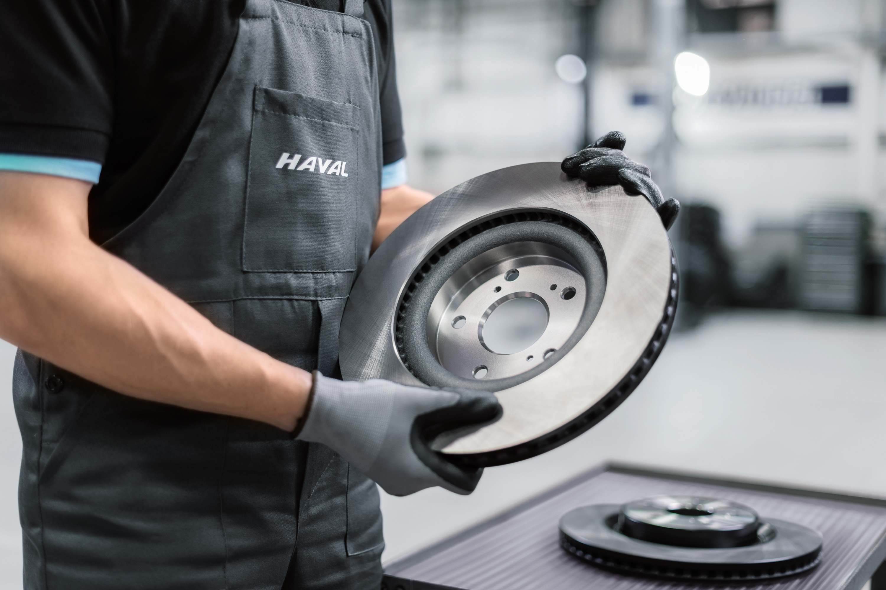 Специальное предложение на замену тормозных дисков и колодок