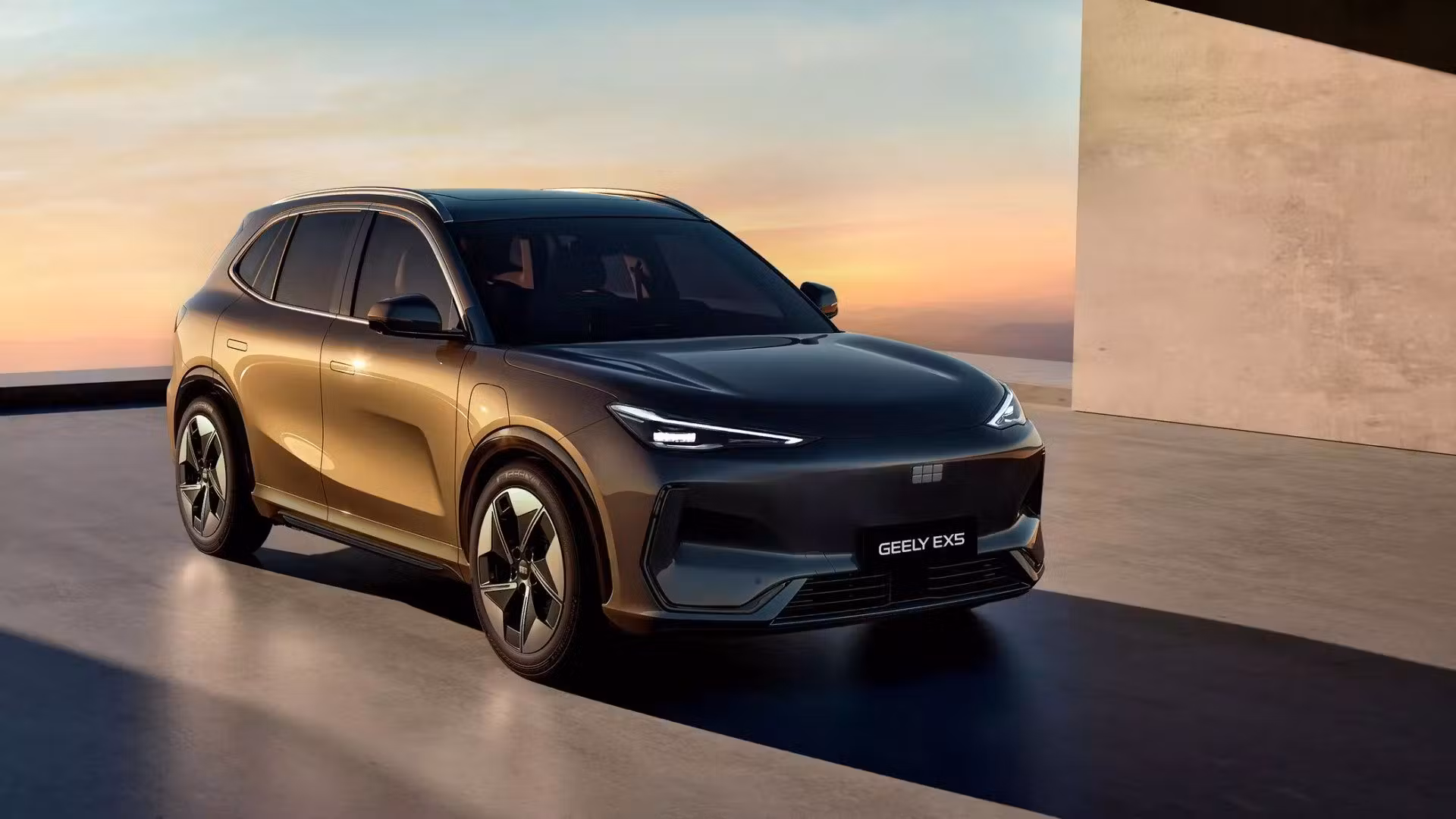 Geely EX5: характеристики и обзор электрического кроссовера