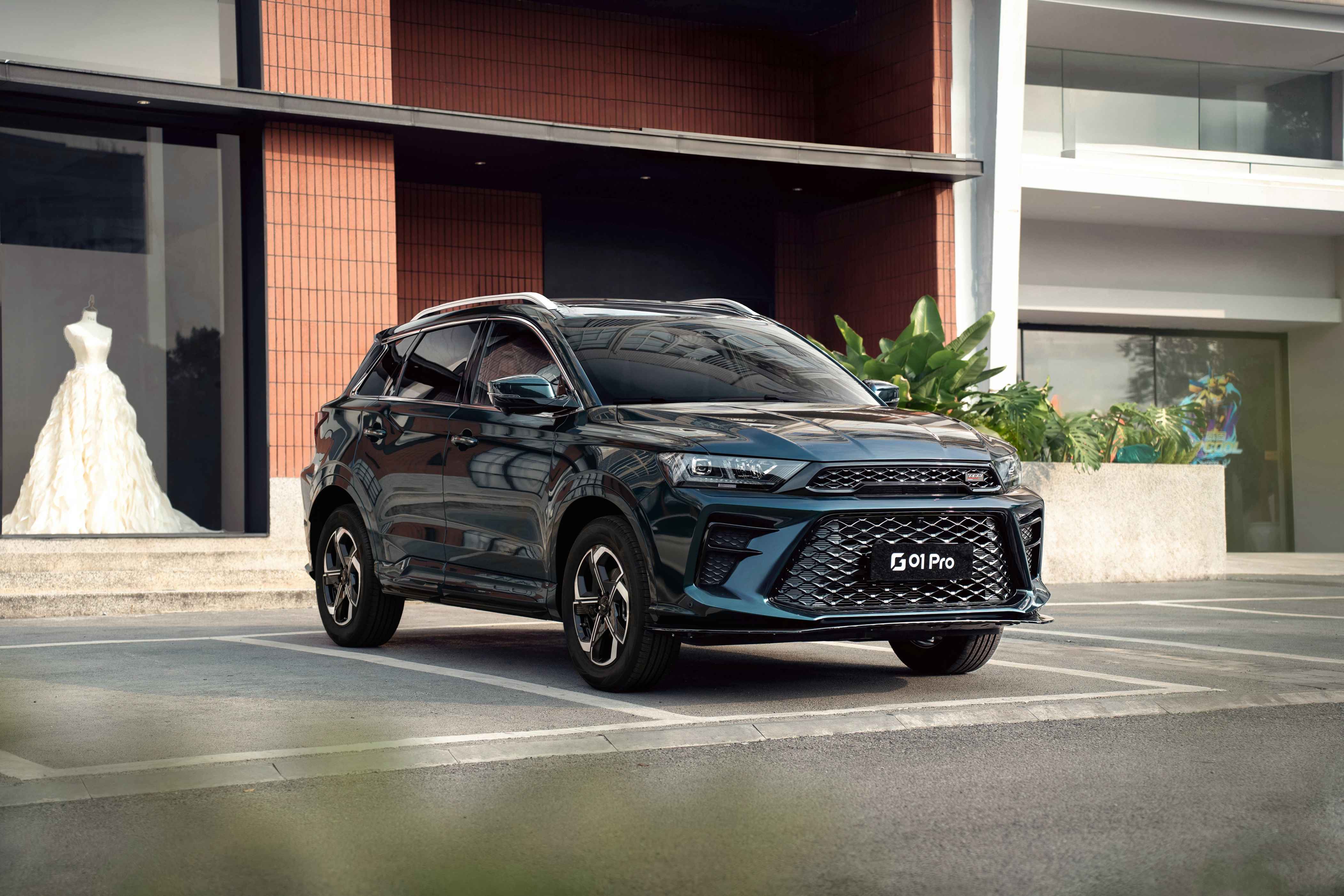 SWM готовит к выходу два новых кроссовера российского производства