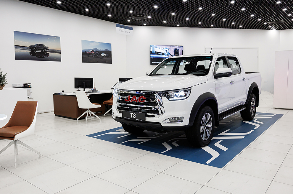 В Москве открылся уникальный шоурум JAC в ТРЦ «Киевский»