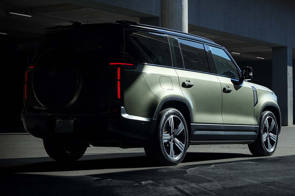 <b><small>Уверенность <br>за рулем <br>каждый день</small></b>