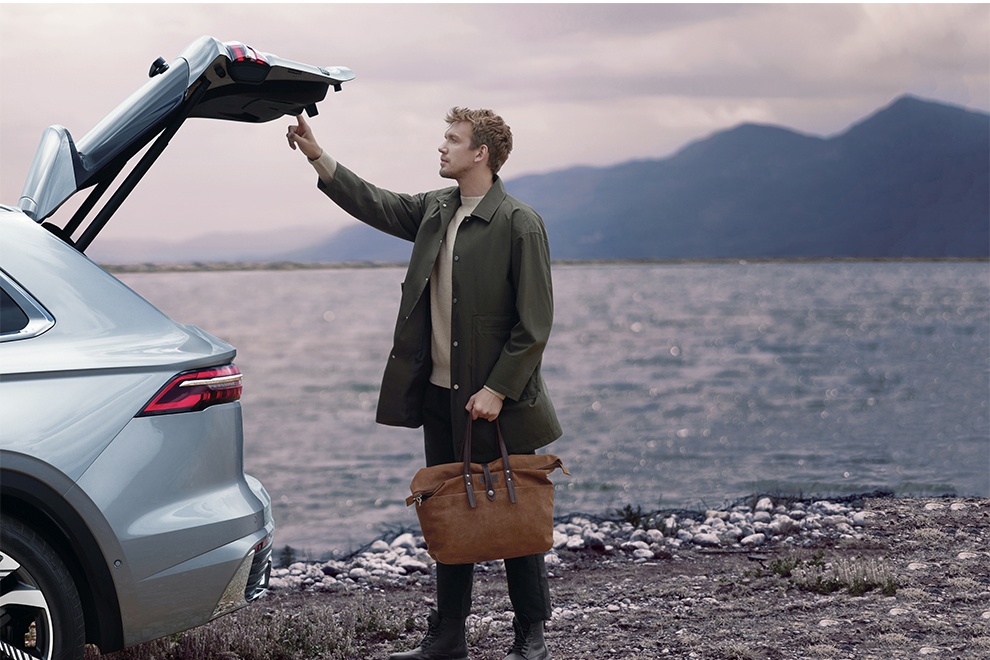 Электропривод двери багажника с системой Hands-free