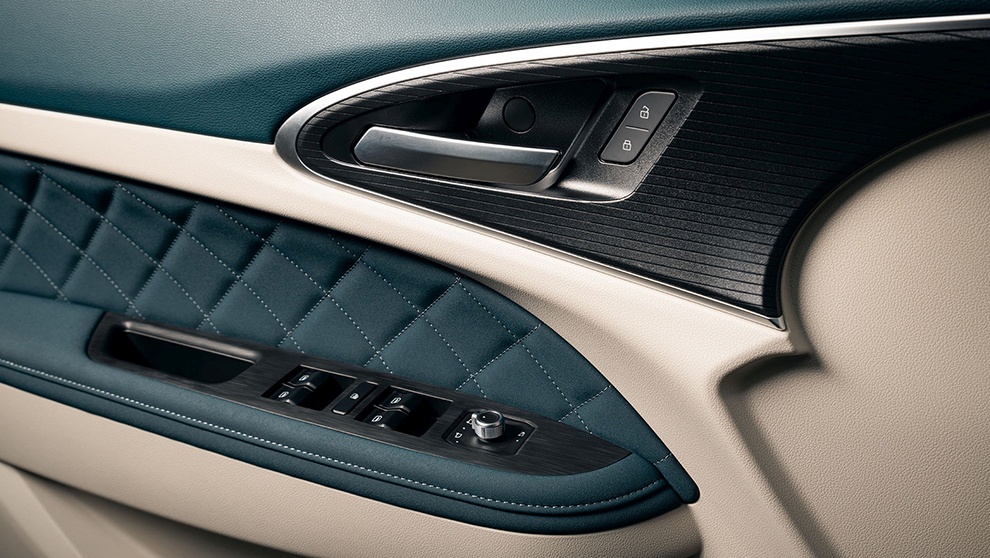 ДВУХЦВЕТНЫЙ ВИНТАЖНЫЙ ИНТЕРЬЕР