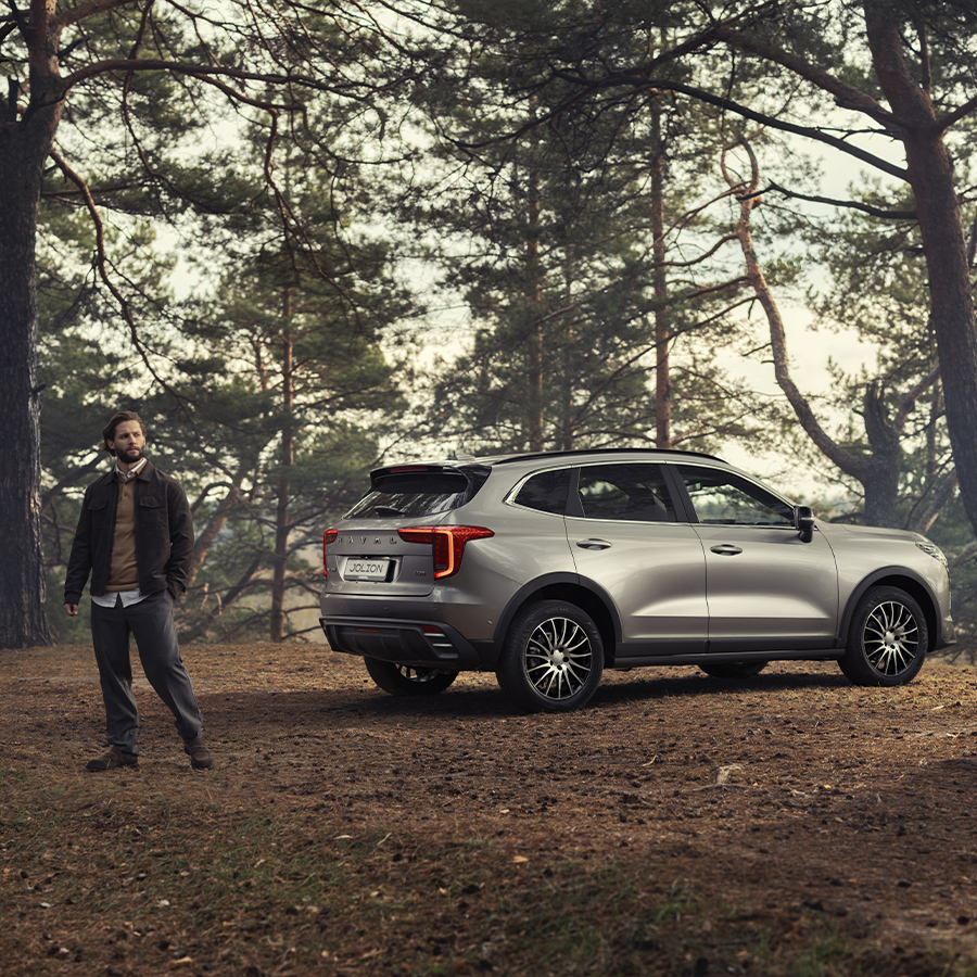 Управляйте автомобилем с помощью телематических сервисов GWM Connection**