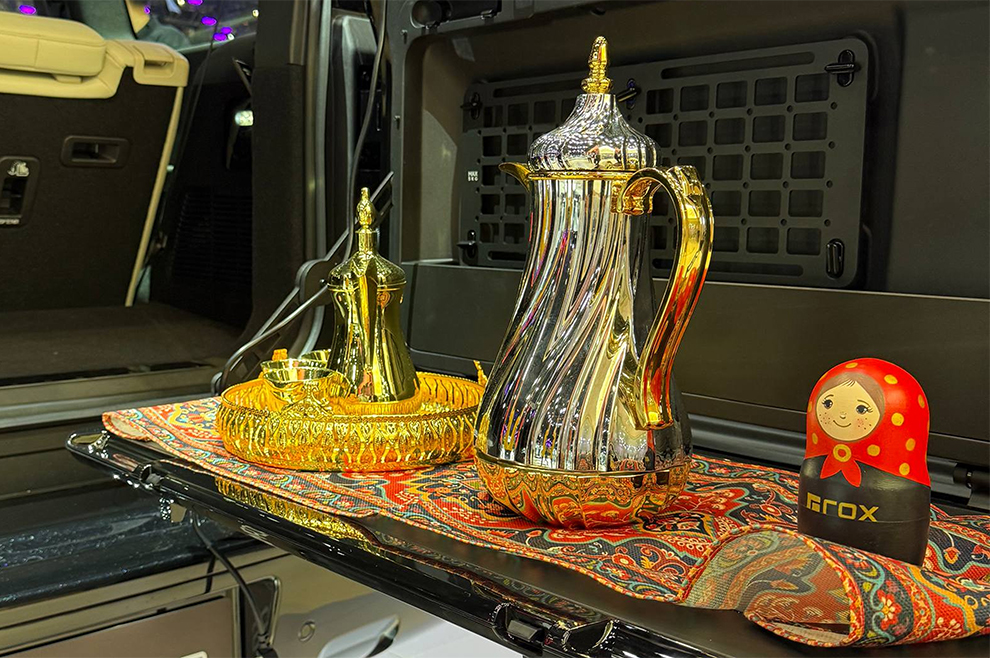 Русская матрешка в Пекине стала символом начала производства ROX Motor в России